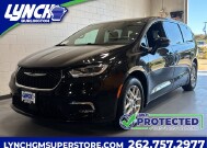 2025 Chrysler Pacifica in Burlington, WI 53105 - 18153915 41
