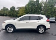 2017 Nissan Rogue in Marysville, OH 43040 - 18153920 4