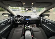 2017 Nissan Rogue in Marysville, OH 43040 - 18153920 29