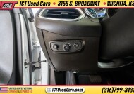 2020 Chevrolet Equinox in Wichita, KS 67216 - 18153953 17