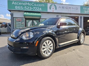 2013 Volkswagen Beetle in Knoxville, TN 37912