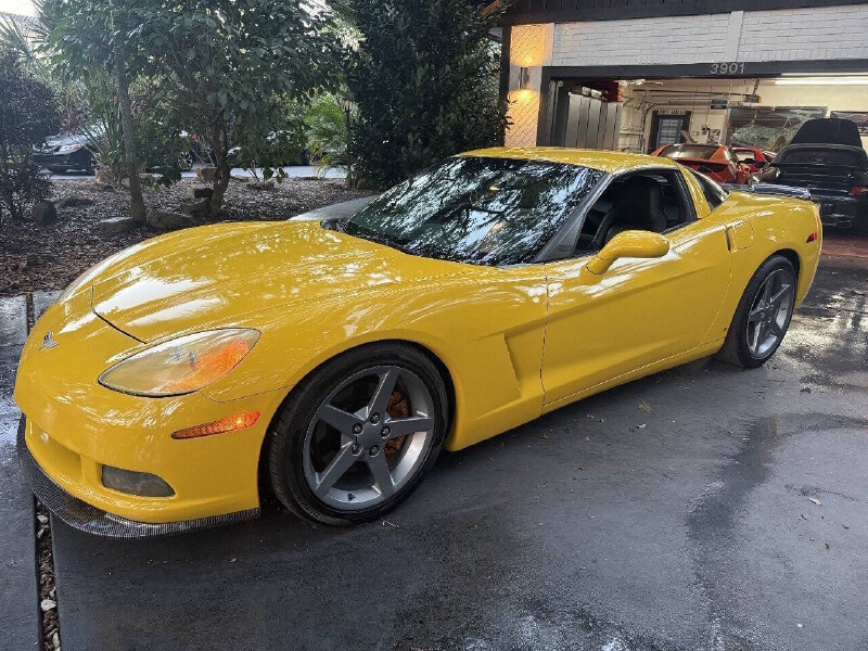 2007 Chevrolet Corvette in Hollywood, FL 33023-1906 - 18154023