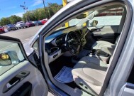 2021 Chrysler Pacifica in Indianapolis, IN 46222-4002 - 18154037 5