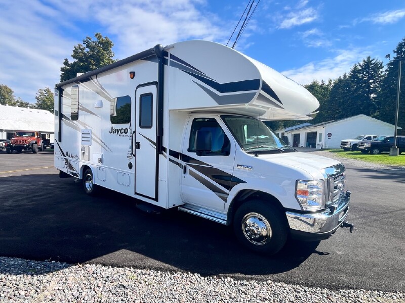 2019 Ford E-450 and Econoline 450 in Fairview, PA 16415 - 18154059