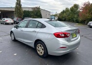 2019 Chevrolet Cruze in Marysville, OH 43040 - 18154095 5