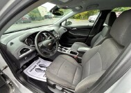 2019 Chevrolet Cruze in Marysville, OH 43040 - 18154095 10