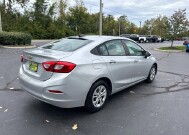 2019 Chevrolet Cruze in Marysville, OH 43040 - 18154095 7