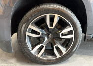2020 Chevrolet Suburban in Burlington, WI 53105 - 18154154 9