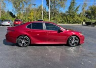 2018 Toyota Camry in Marysville, OH 43040 - 18154205 8