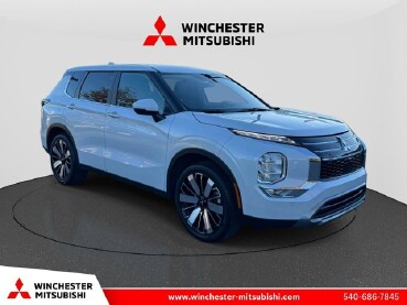 2025 Mitsubishi Outlander in Winchester, VA 22602