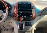 2006 Toyota Sienna in Maitland, FL 32751 - 1882630 69