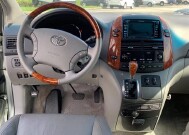2006 Toyota Sienna in Maitland, FL 32751 - 1882630 67