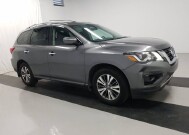 2018 Nissan Pathfinder in Pompano Beach, FL 33064 - 1887425 13