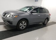 2018 Nissan Pathfinder in Pompano Beach, FL 33064 - 1887425 1