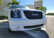 2011 GMC Yukon in Pompano Beach, FL 33064 - 1897251 6