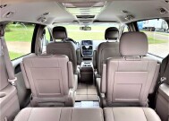 2015 Chrysler Town & Country in Commerce, GA 30529 - 1907796 121