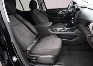 2019 Chevrolet Traverse in Cincinnati, OH 45251-2402 - 1977541 20