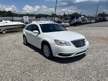 2012 Chrysler 200 in Hickory, NC 28602