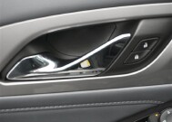 2019 Chevrolet Traverse in Cincinnati, OH 45251-2402 - 2035381 26