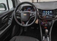 2018 Chevrolet Trax in Cincinnati, OH 45251-2402 - 2042661 22