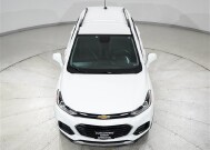 2018 Chevrolet Trax in Cincinnati, OH 45251-2402 - 2042661 2