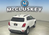 2018 Chevrolet Trax in Cincinnati, OH 45251-2402 - 2042661 35