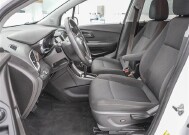 2018 Chevrolet Trax in Cincinnati, OH 45251-2402 - 2042661 12