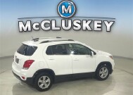 2018 Chevrolet Trax in Cincinnati, OH 45251-2402 - 2042661 25