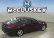 2018 Kia Optima in Cincinnati, OH 45251-2402 - 2049020 7
