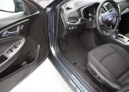 2019 Chevrolet Malibu in Cincinnati, OH 45251-2402 - 2051898 3