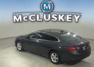 2019 Chevrolet Malibu in Cincinnati, OH 45251-2402 - 2051898 19