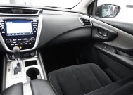 2018 Nissan Murano in Cincinnati, OH 45251-2402 - 2051899 30