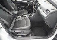 2013 Volkswagen Passat in Cincinnati, OH 45251-2402 - 2056227 26