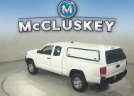 2017 Toyota Tacoma in Cincinnati, OH 45251-2402 - 2058302 19