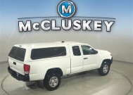 2017 Toyota Tacoma in Cincinnati, OH 45251-2402 - 2058302 25