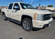 2011 Chevrolet Silverado 1500 in Cinnaminson, NJ 08077 - 2061678 9