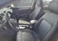 2015 Volkswagen Passat in Pompano Beach, FL 33064 - 2074144 5
