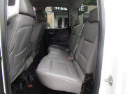 2015 Chevrolet Silverado 2500 in Tampa, FL 33604-6914 - 2074154 100