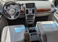 2008 Chrysler Town & Country in Hudson, FL 34669 - 2076995 13