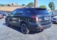 2015 Ford Explorer in Warren, OH 44484 - 2077567 4