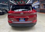 2018 Hyundai Tucson in Chicago, IL 60659 - 2113597 7
