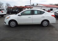 2015 Nissan Versa in Warren, OH 44484 - 2138626 2