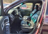 2011 Ford Explorer in Warren, OH 44484 - 2140931 5