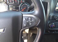 2015 Chevrolet Silverado 1500 in Warren, OH 44484 - 2140933 10