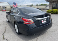 2015 Nissan Altima in North Little Rock, AR 72117-1620 - 2140956 10