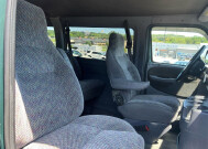 2000 Dodge B3500 in Hickory, NC 28602 - 2181360 7