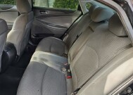 2013 Hyundai Sonata in Longwood, FL 32750 - 2194456 8