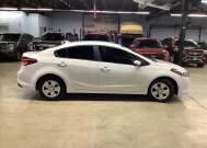 2017 Kia Forte in Chicago, IL 60659 - 2218483 6