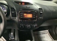 2017 Kia Forte in Chicago, IL 60659 - 2218483 14