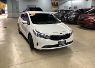 2017 Kia Forte in Chicago, IL 60659 - 2218483 7